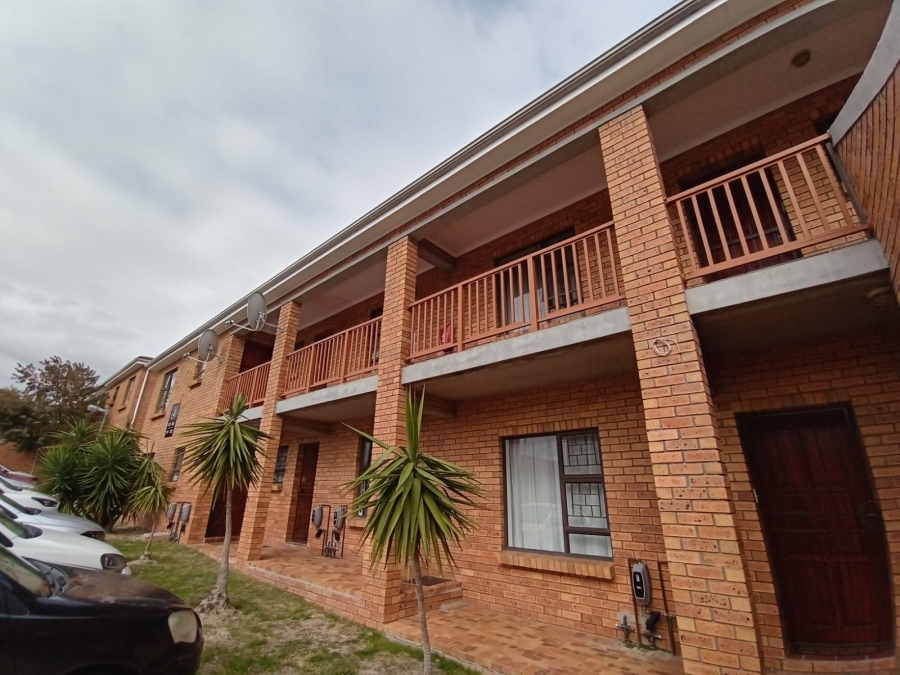 To Let 2 Bedroom Property for Rent in Sonstraal Heights Western Cape